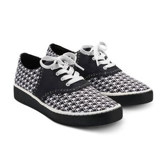 Bone & Chic Women's Casual Sneaker